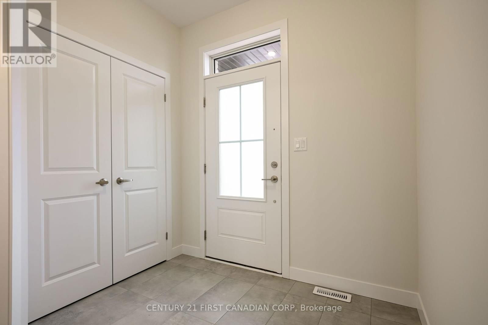 6686 HAYWARD DRIVE Image 3