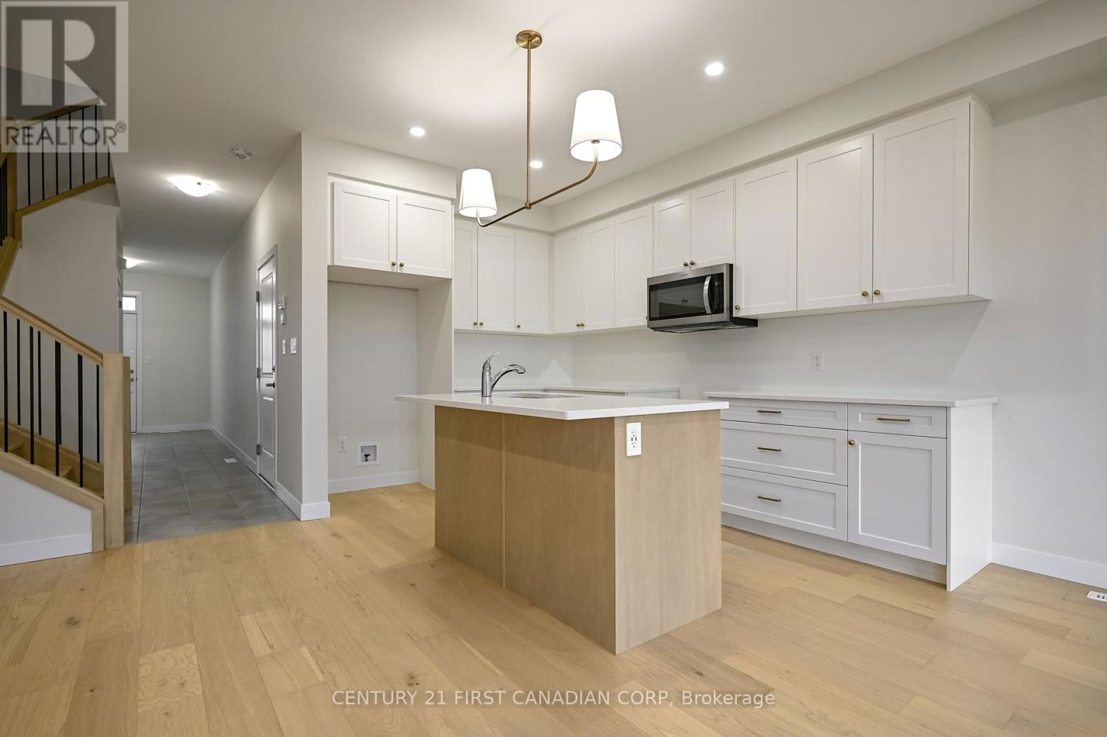 6686 HAYWARD DRIVE Image 7
