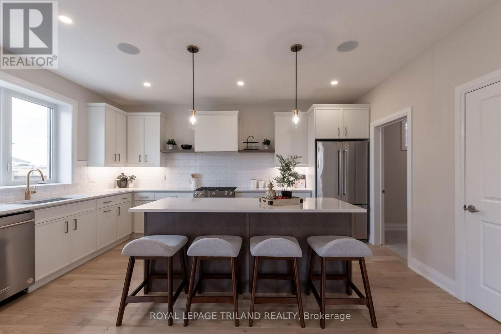 43 ALLISTER DRIVE Image 14