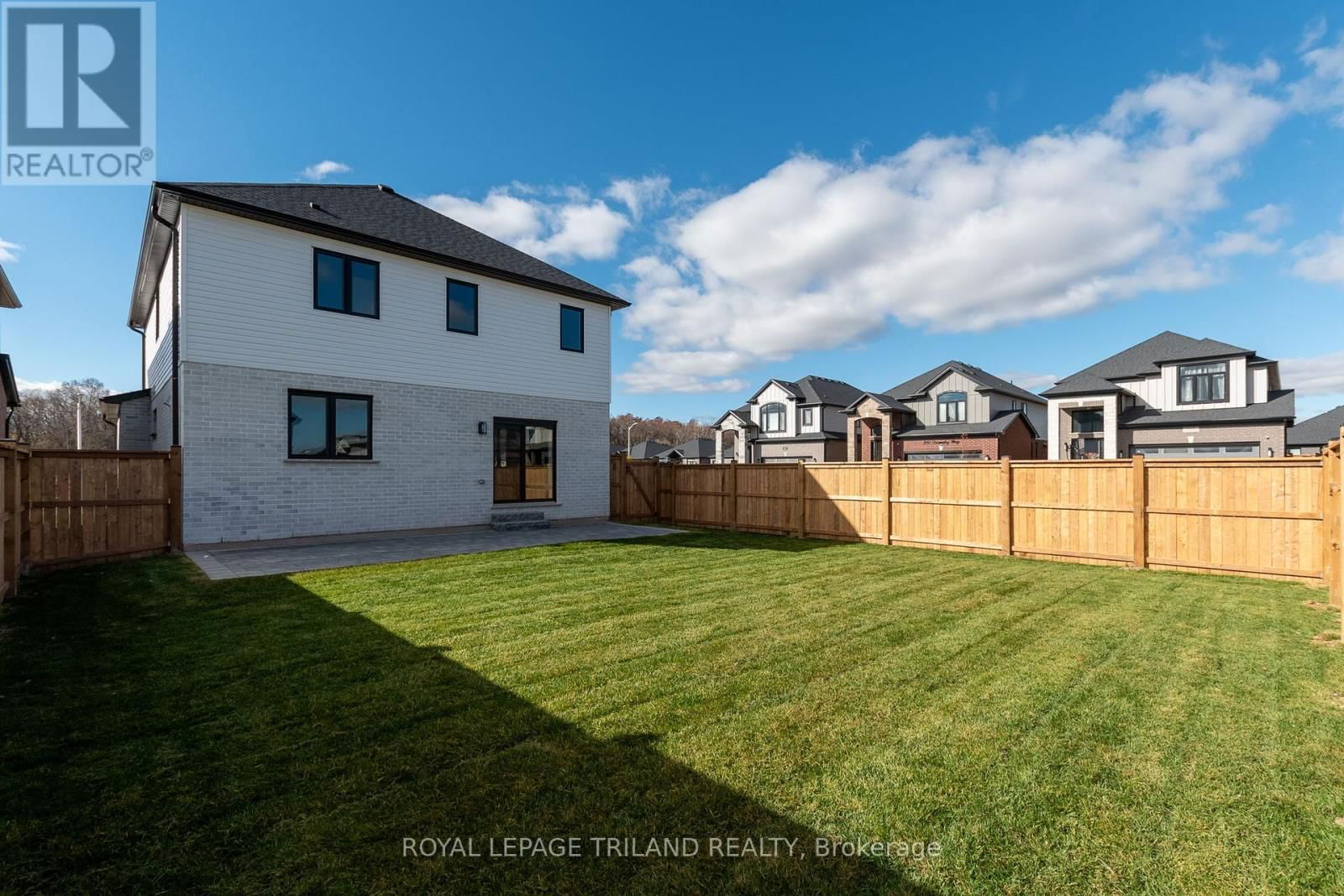 43 ALLISTER DRIVE Image 35