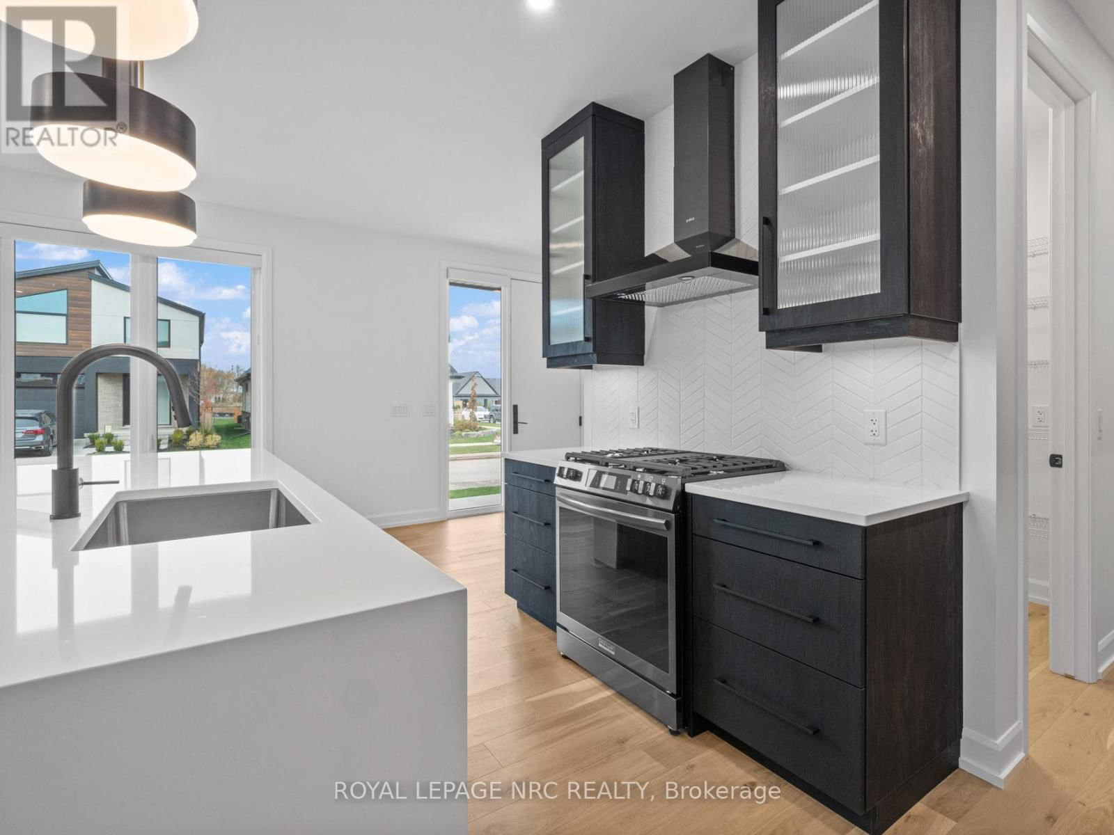 200 KLAGER AVENUE Image 13