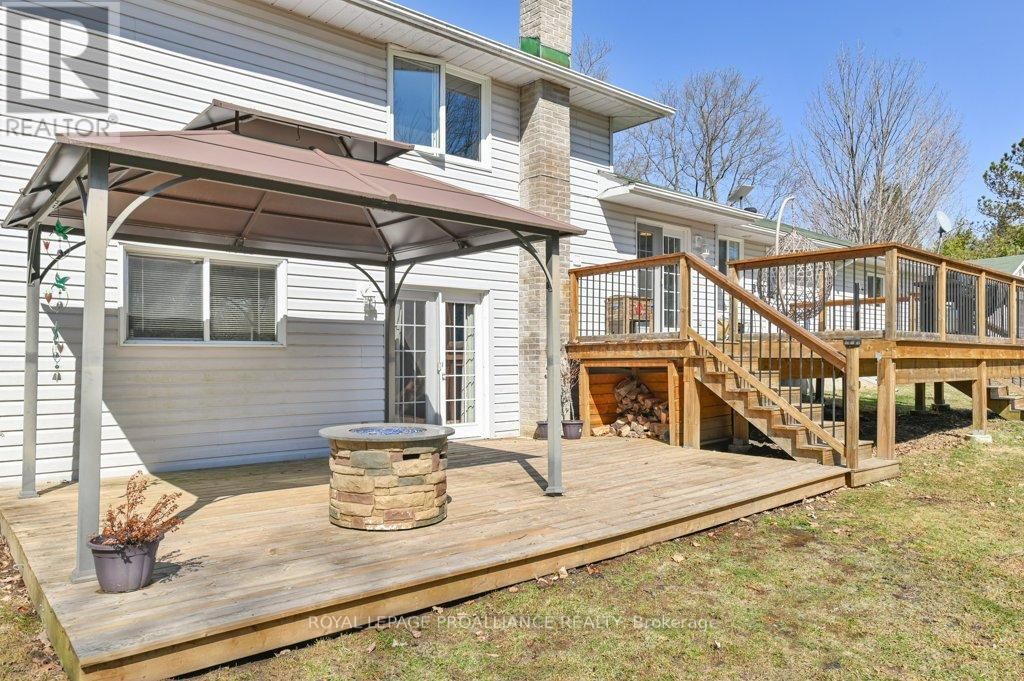 347 DOWNS ROAD Image 34