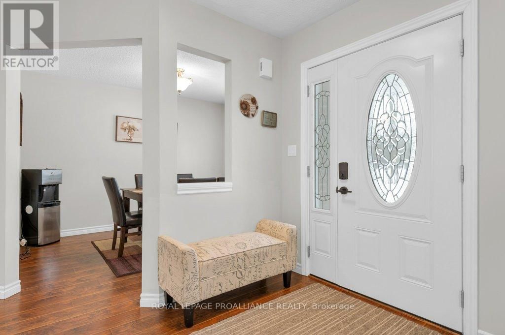 347 DOWNS ROAD Image 6