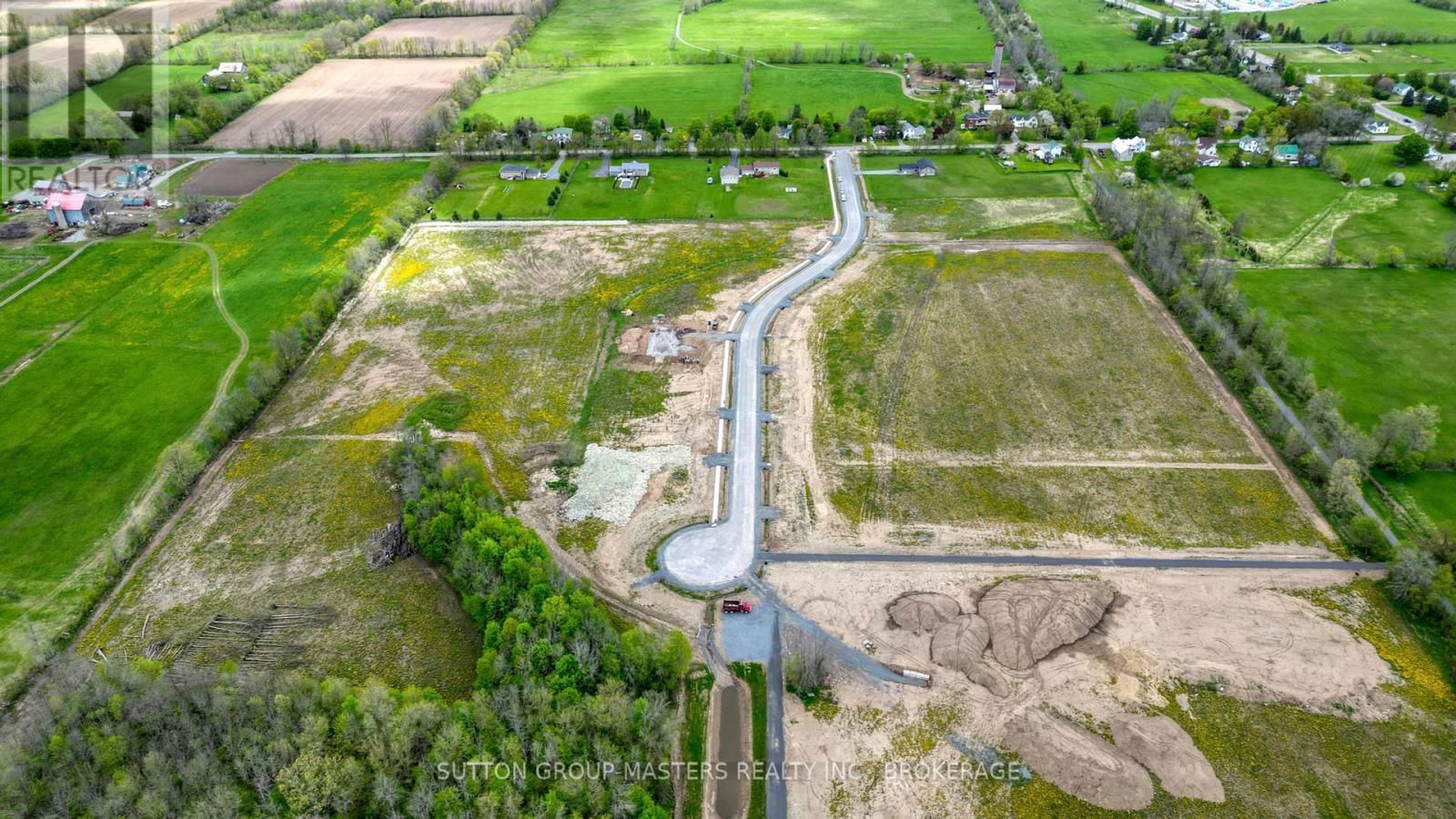 101 BITTERSWEET DRIVE SOUTH Image 3