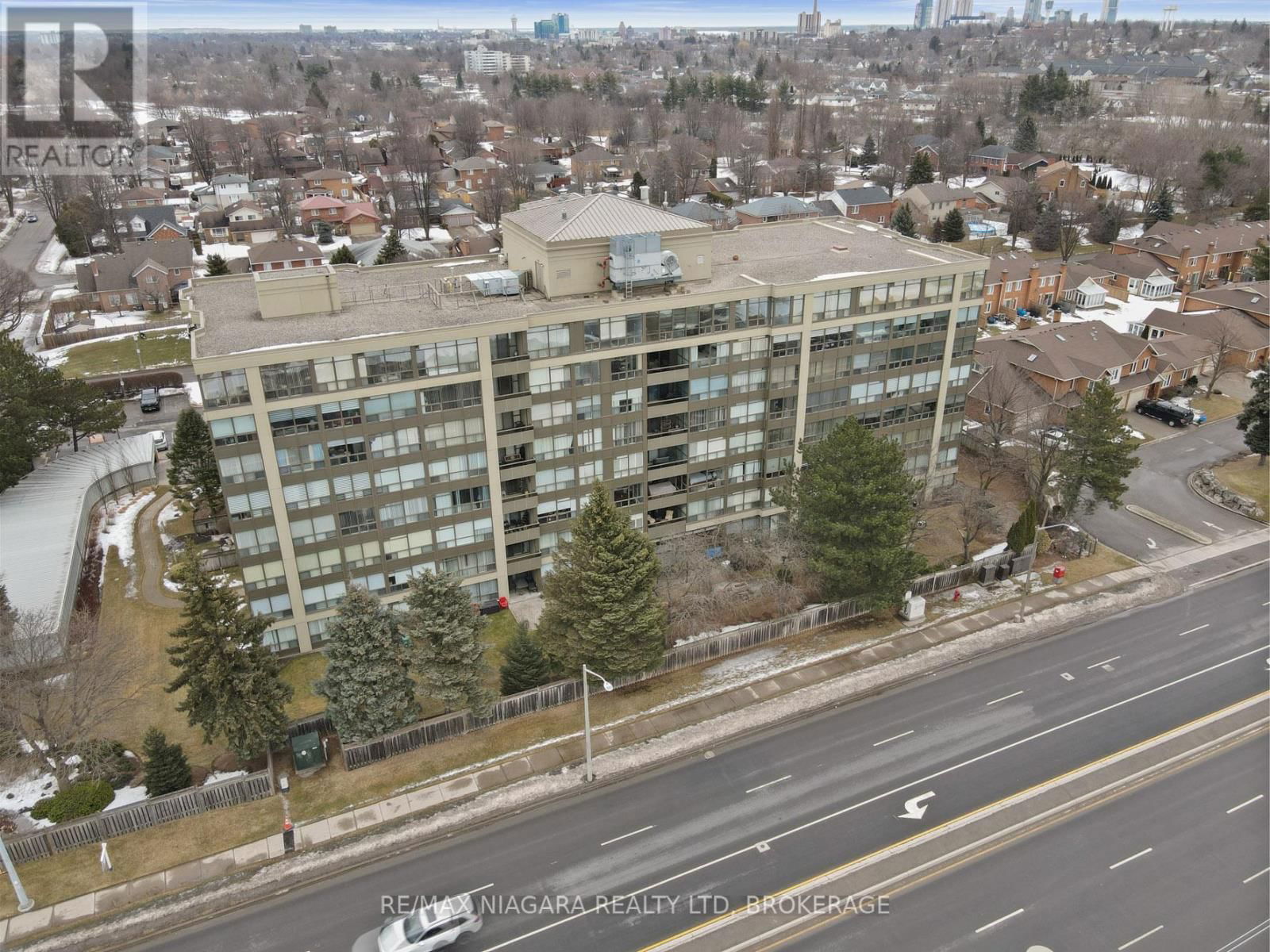 206 - 5100 DORCHESTER ROAD EAST Image 4