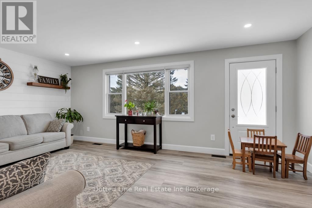 55837 FIFTH STREET Image 12