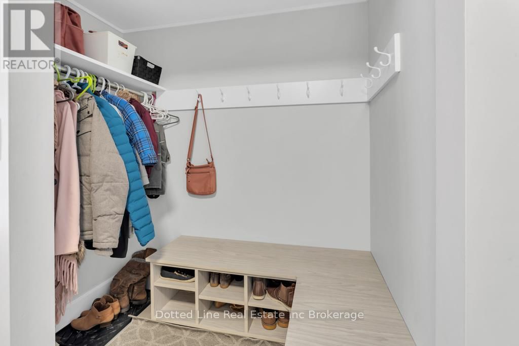 55837 FIFTH STREET Image 14