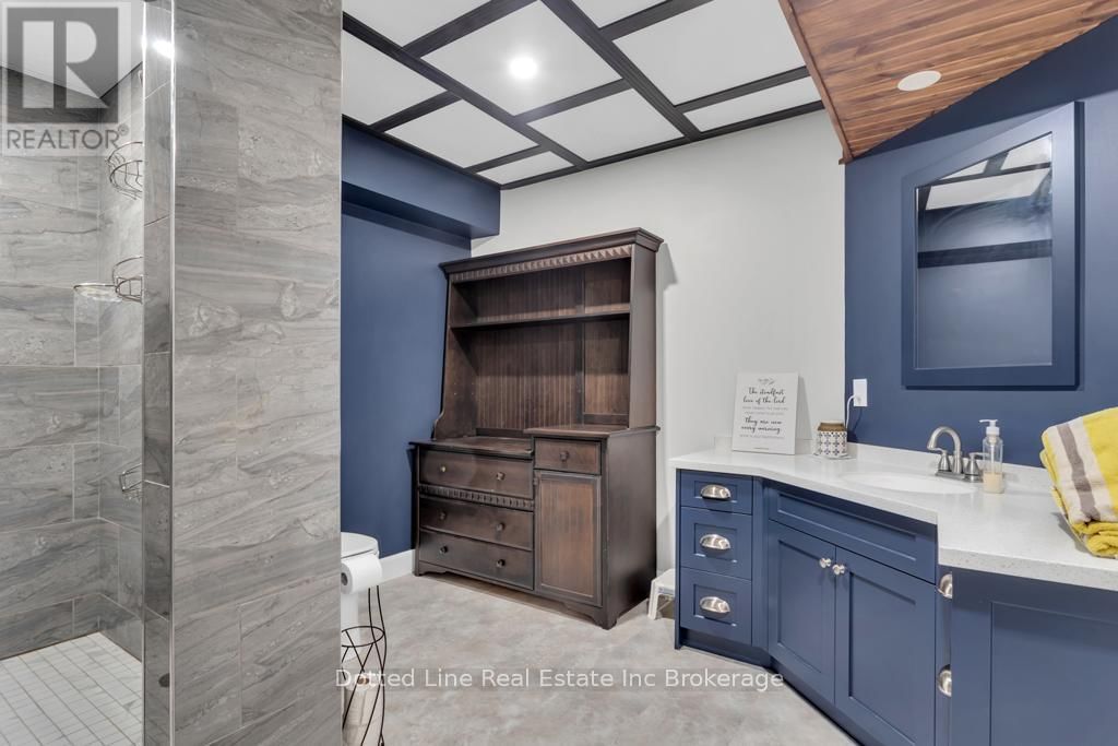 55837 FIFTH STREET Image 18