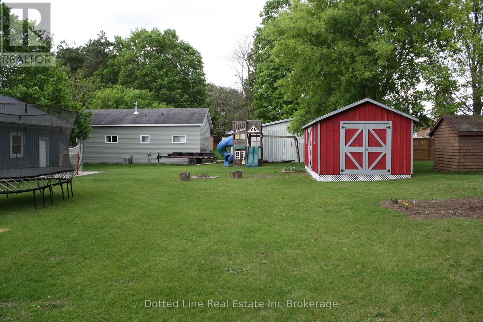 55837 FIFTH STREET Image 4