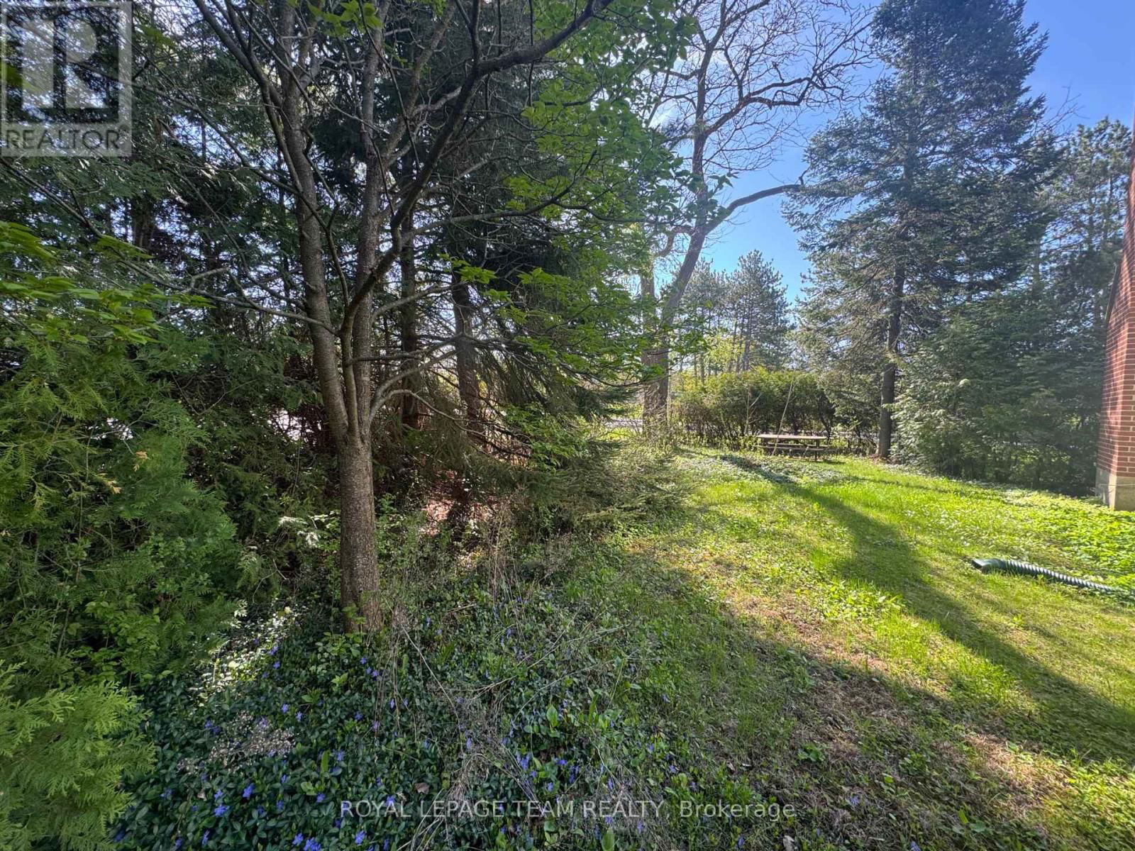 821 EASTBOURNE AVENUE Image 26