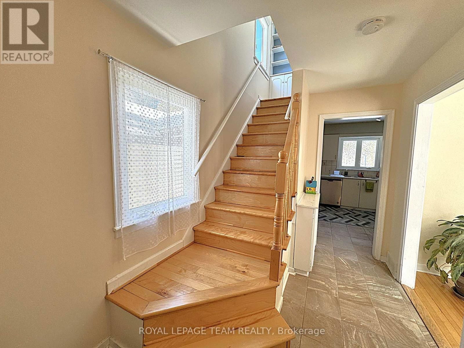 821 EASTBOURNE AVENUE Image 5