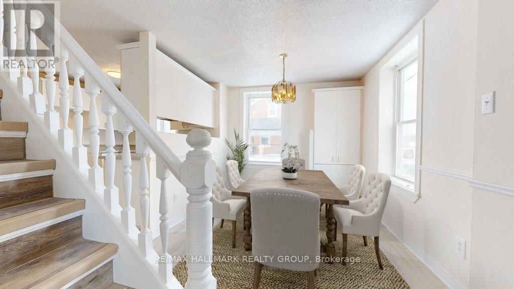 21 ELGIN STREET EAST Image 6