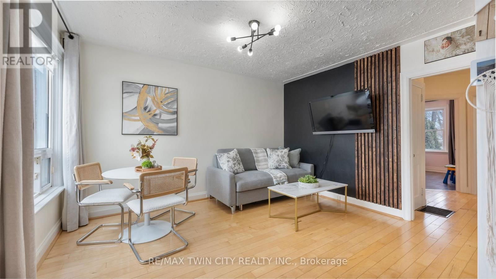 69 LYONS AVENUE Image 13