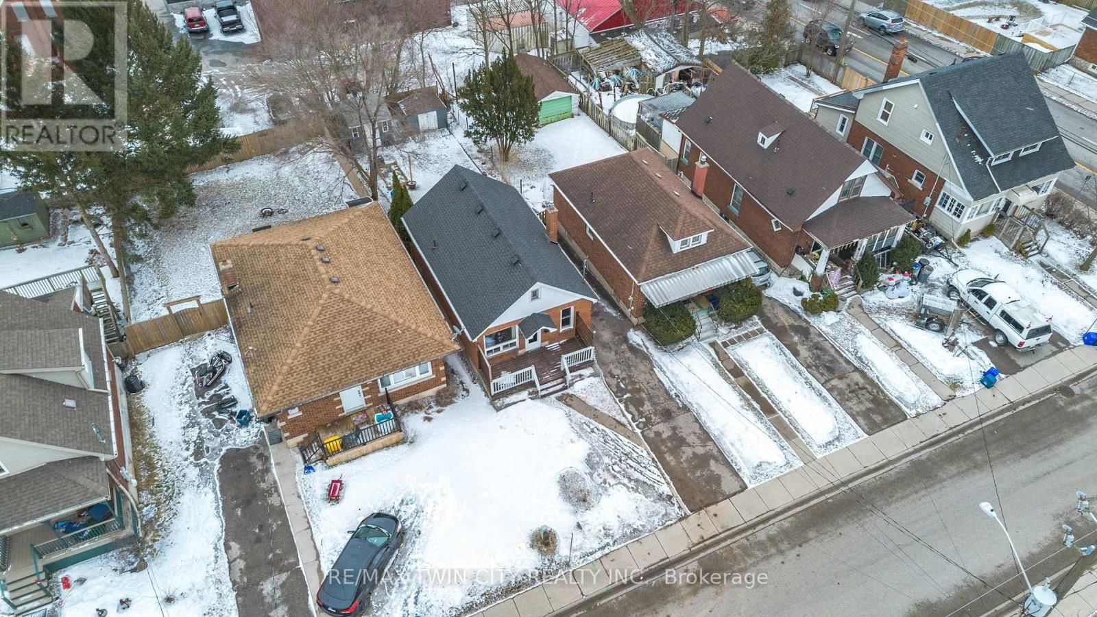 69 LYONS AVENUE Image 5
