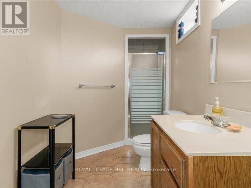 358 GRANTHAM AVENUE Image 27