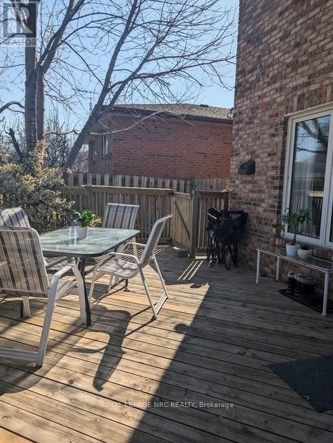 358 GRANTHAM AVENUE Image 32