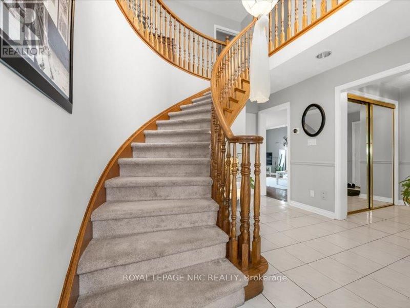 358 GRANTHAM AVENUE Image 4