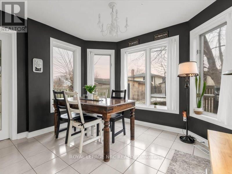 358 GRANTHAM AVENUE Image 6