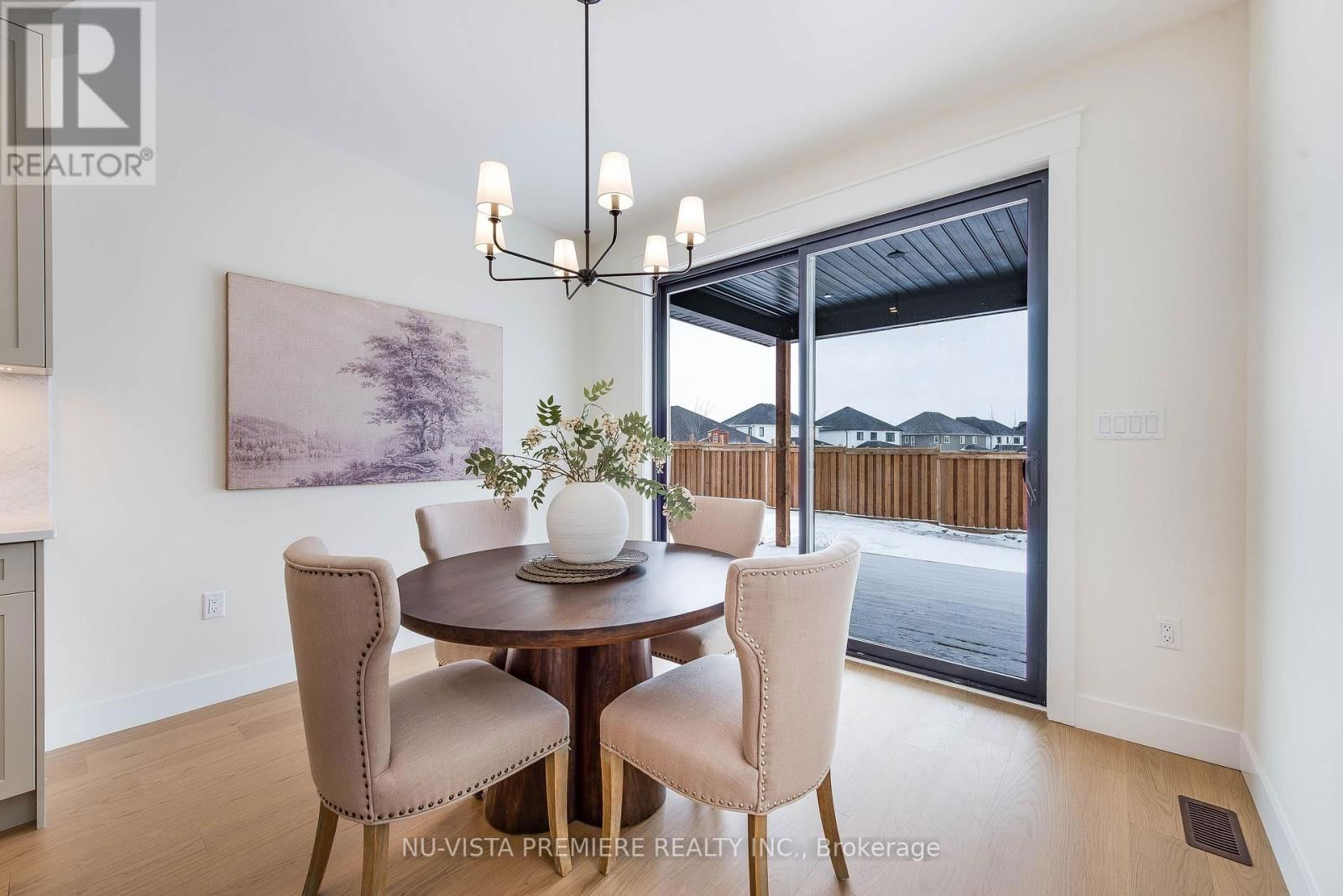 146 HARVEST LANE Image 14