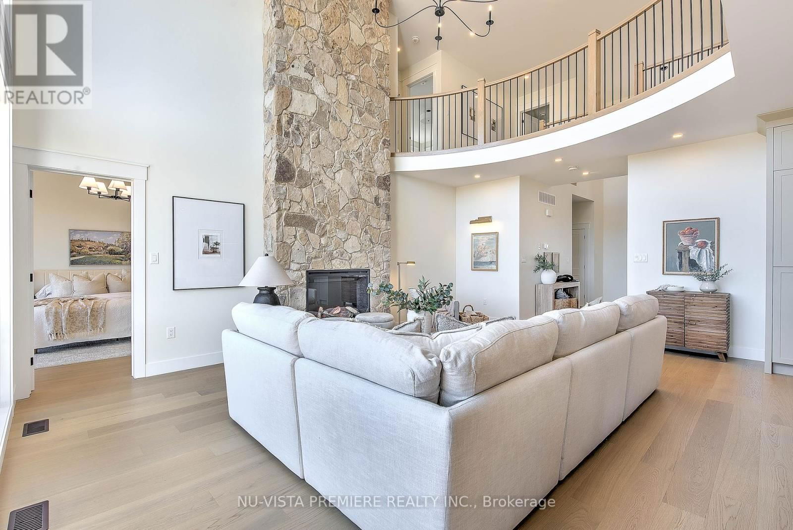 146 HARVEST LANE Image 20