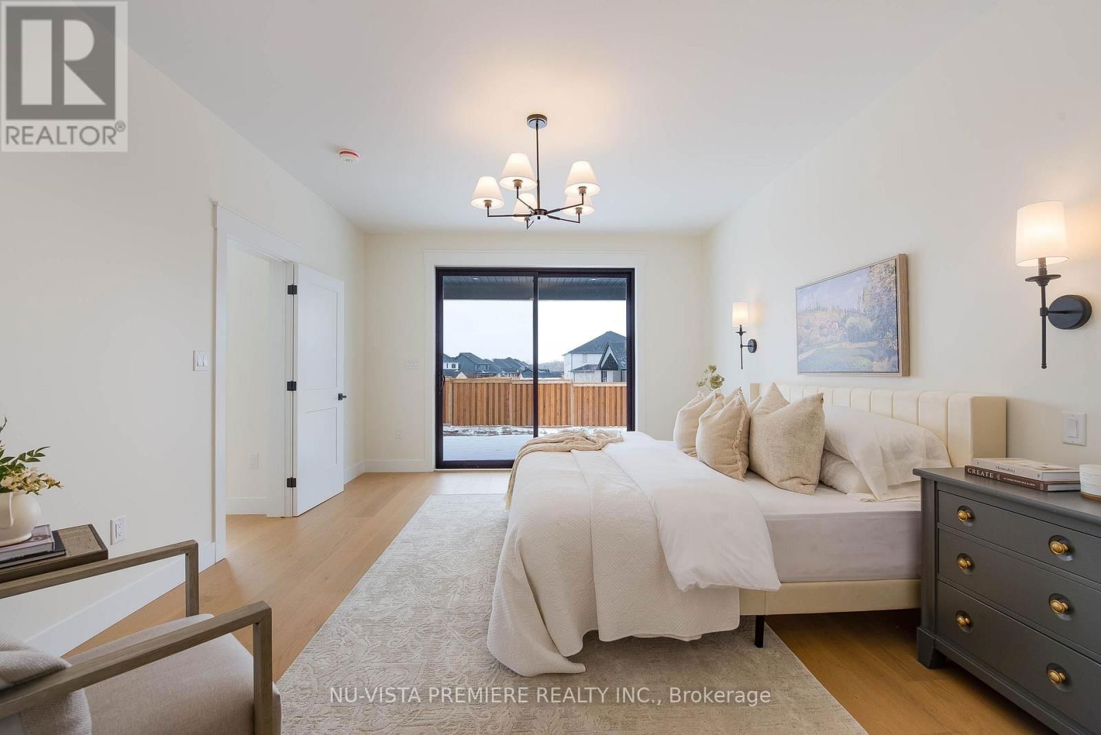 146 HARVEST LANE Image 24