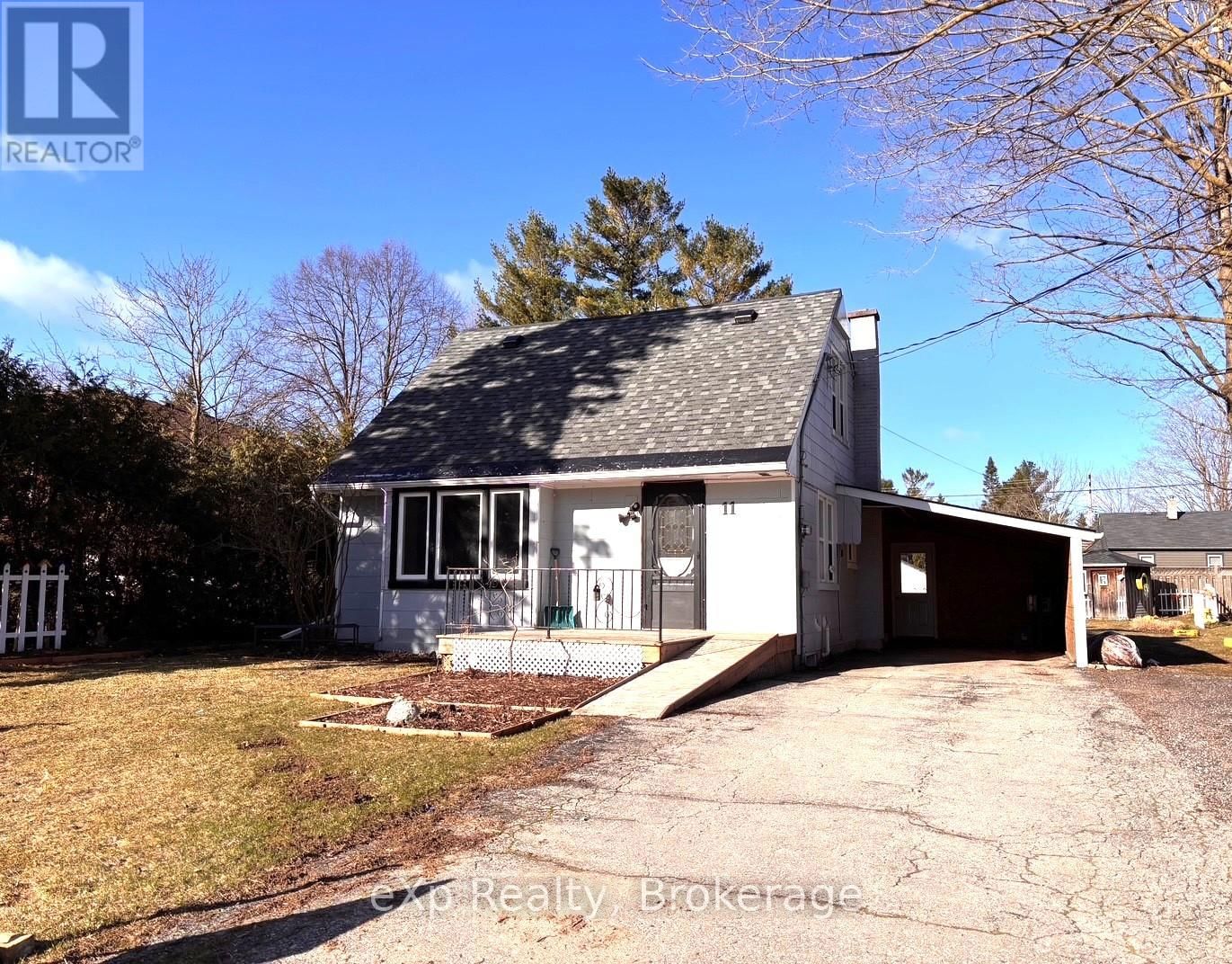 11 ELIZABETH STREET Image 1
