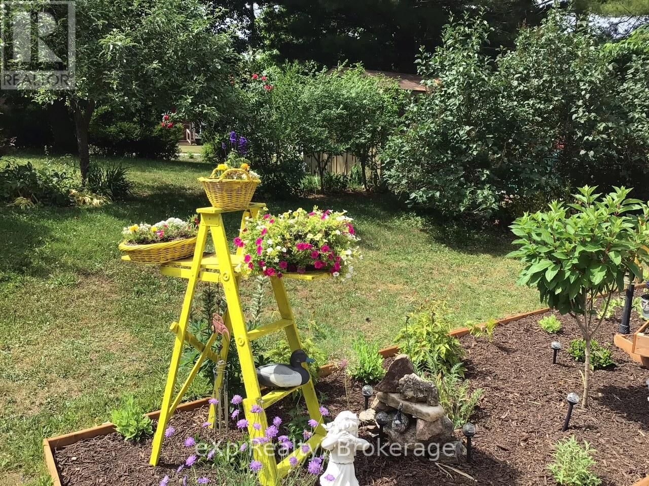 11 ELIZABETH STREET Image 31