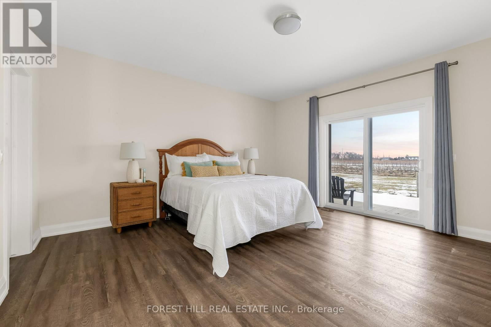 3756 NINTH STREET Image 12