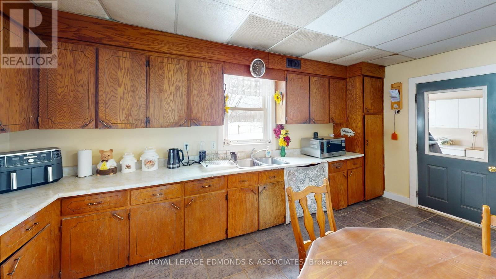 315 BEACHBURG ROAD Image 11
