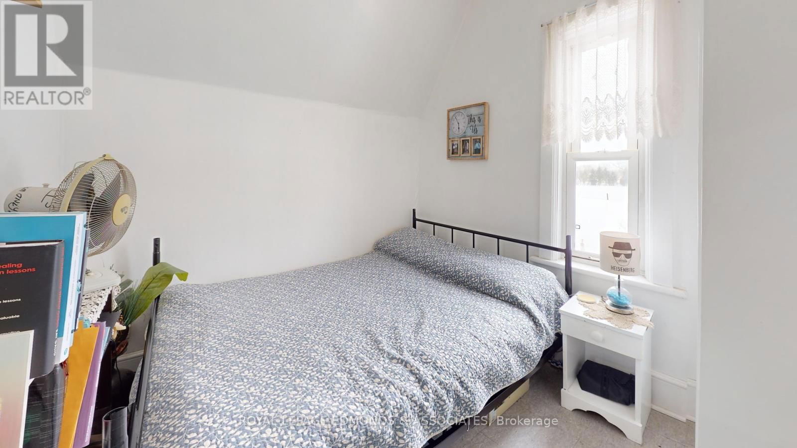 315 BEACHBURG ROAD Image 28