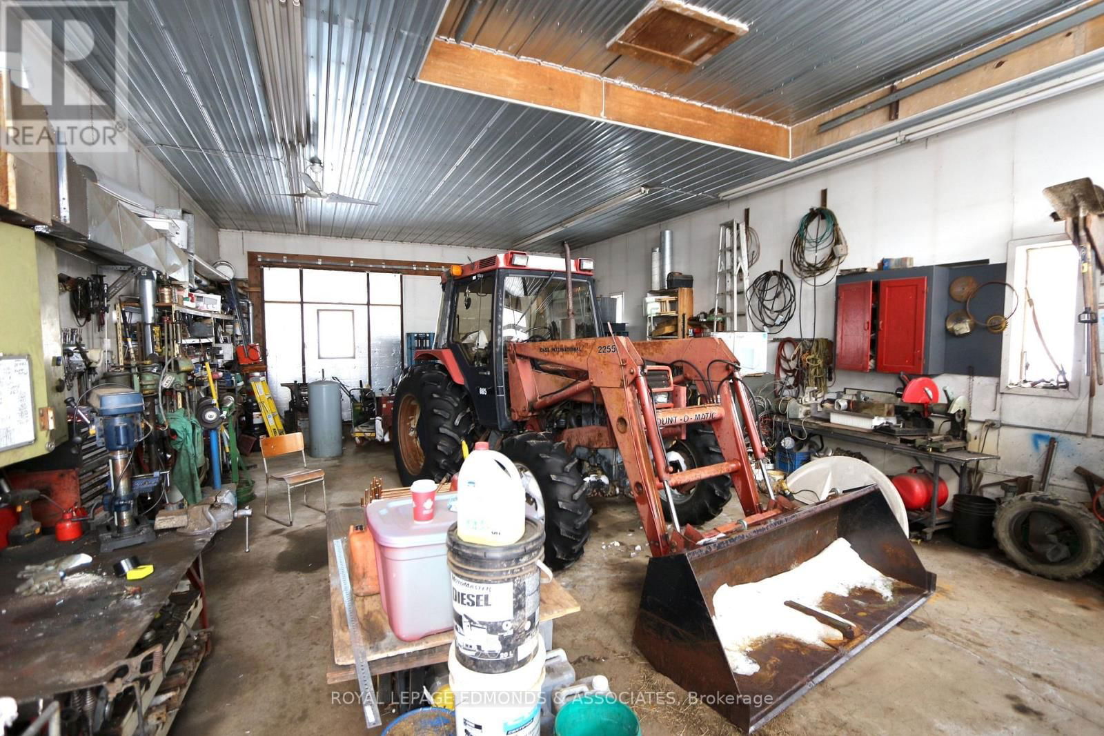 315 BEACHBURG ROAD Image 32