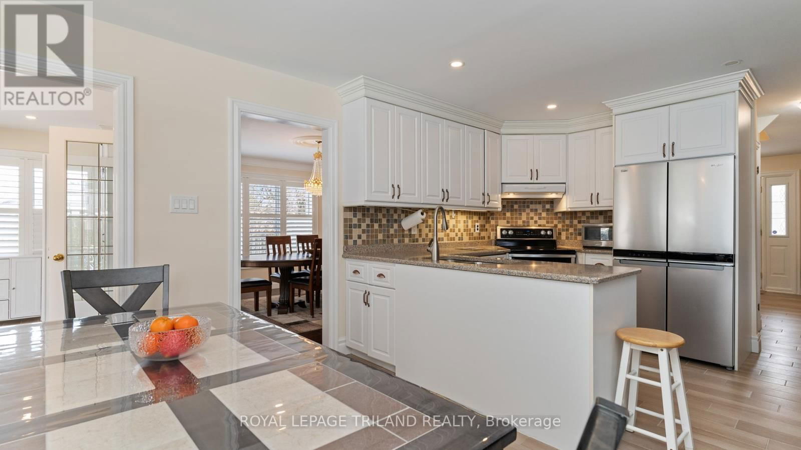 102 MASONVILLE COURT Image 13