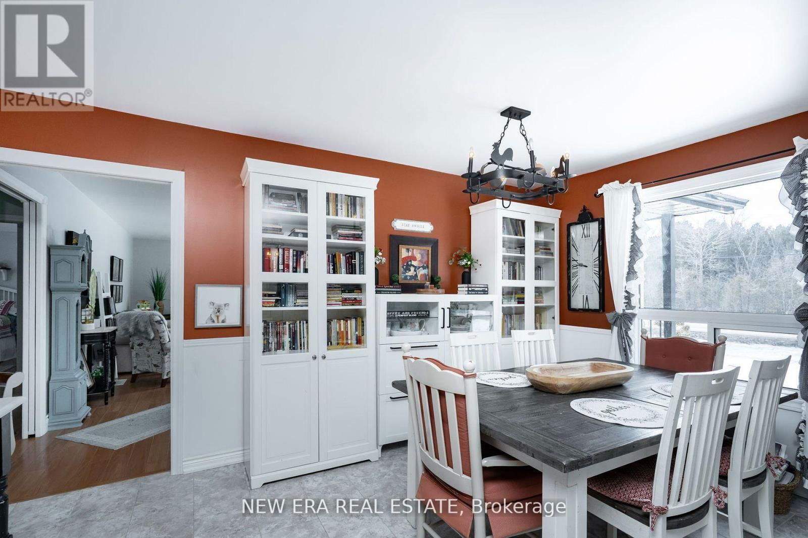 443 COUNTY RD 40 Image 11