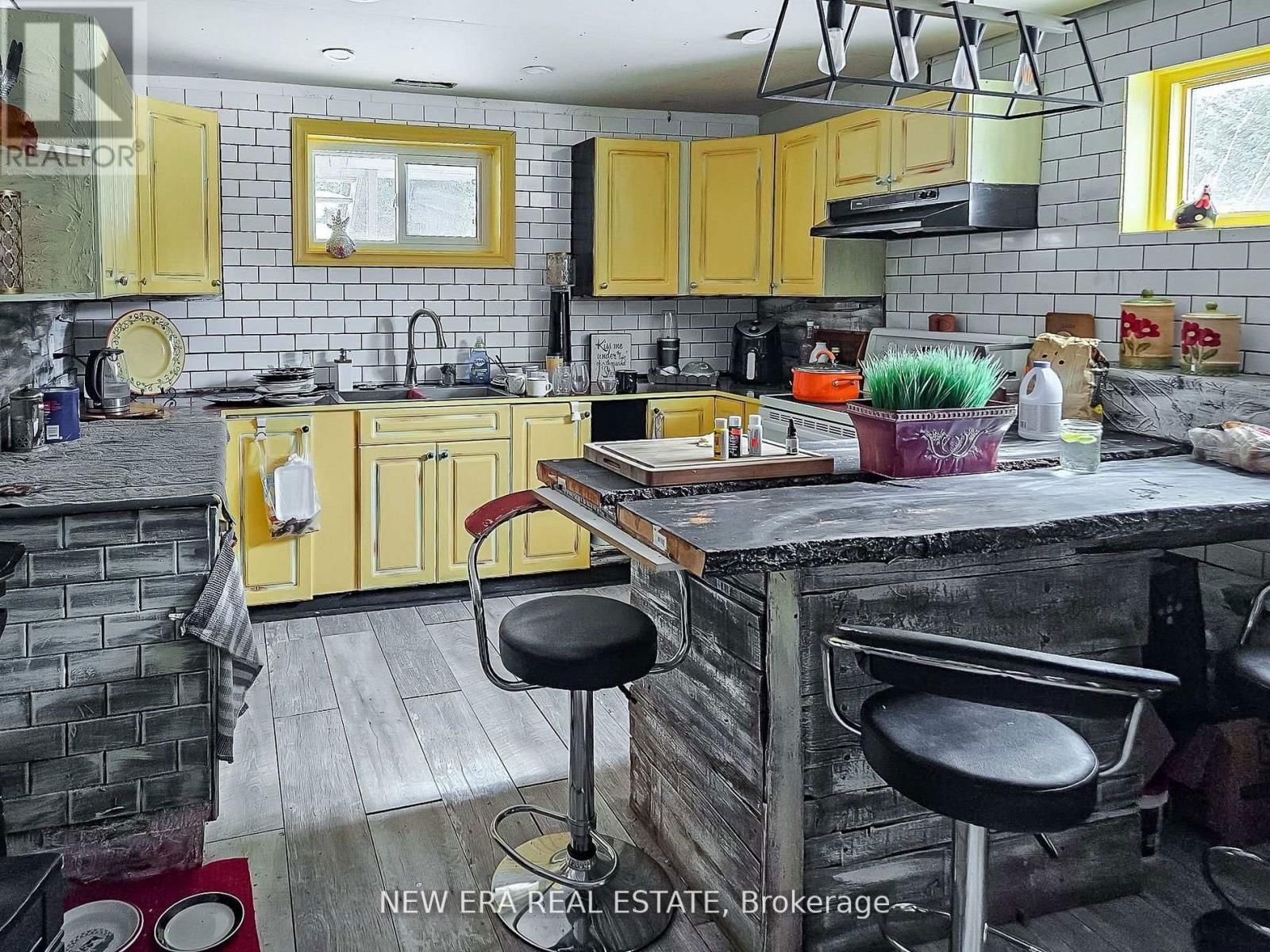 443 COUNTY RD 40 Image 20