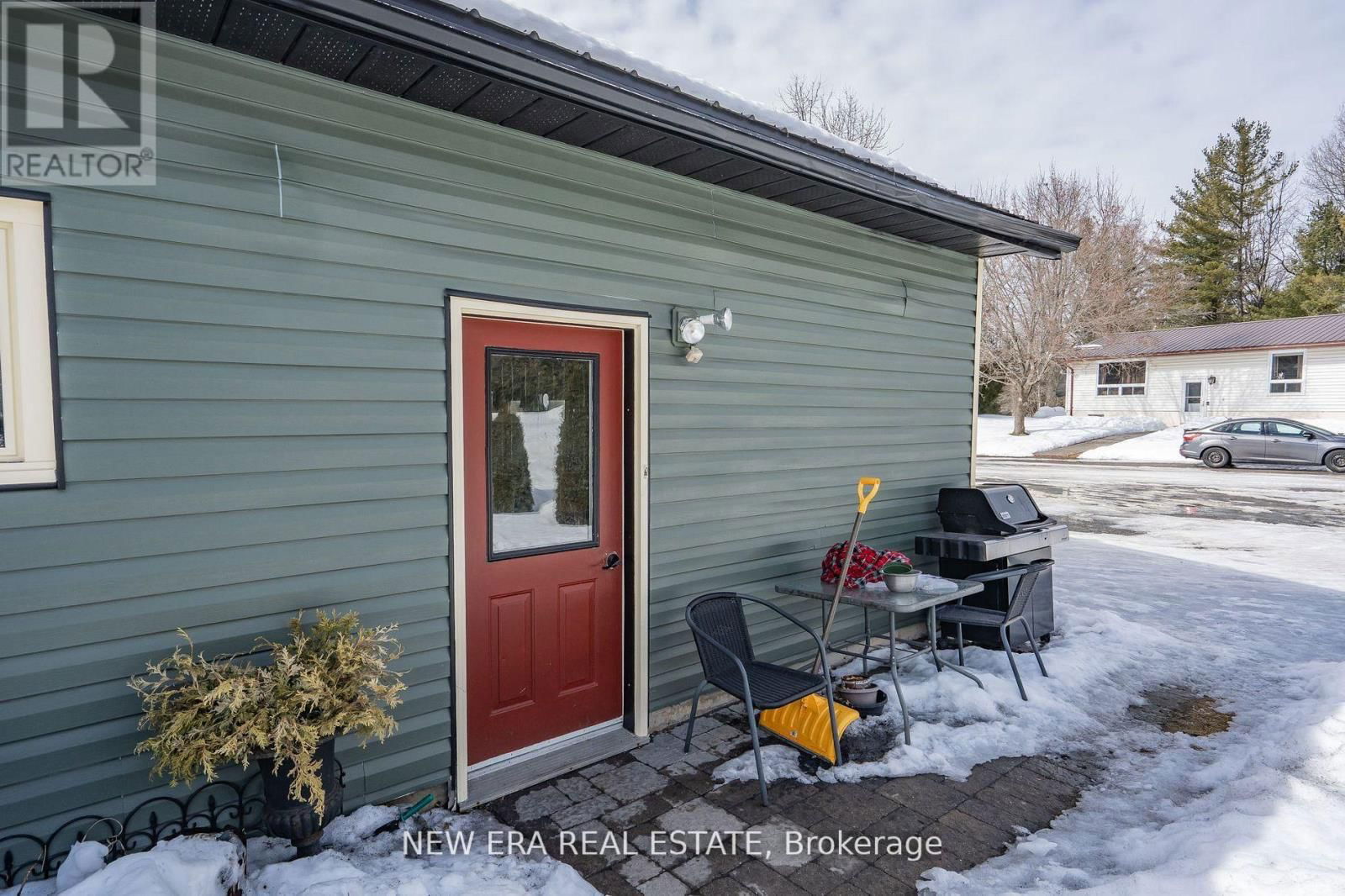 443 COUNTY RD 40 Image 32