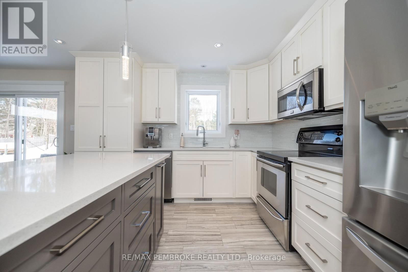 23 NOBLE CRESCENT Image 7