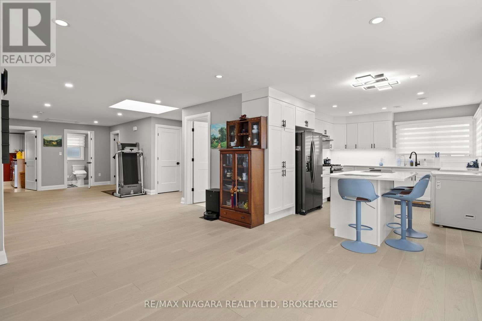 1530 NIAGARA STONE ROAD Image 11