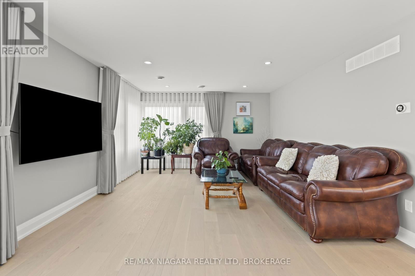 1530 NIAGARA STONE ROAD Image 12