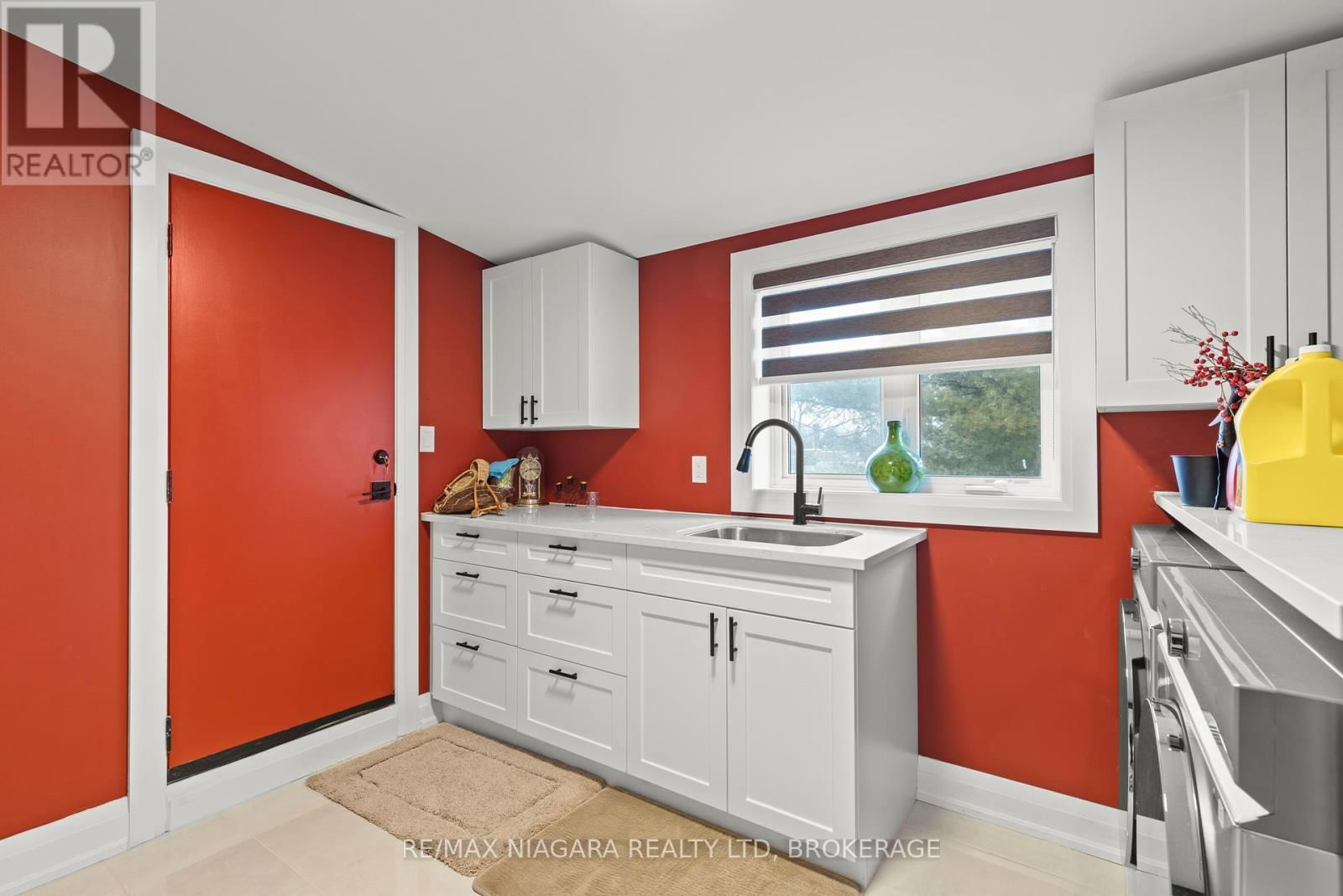 1530 NIAGARA STONE ROAD Image 19