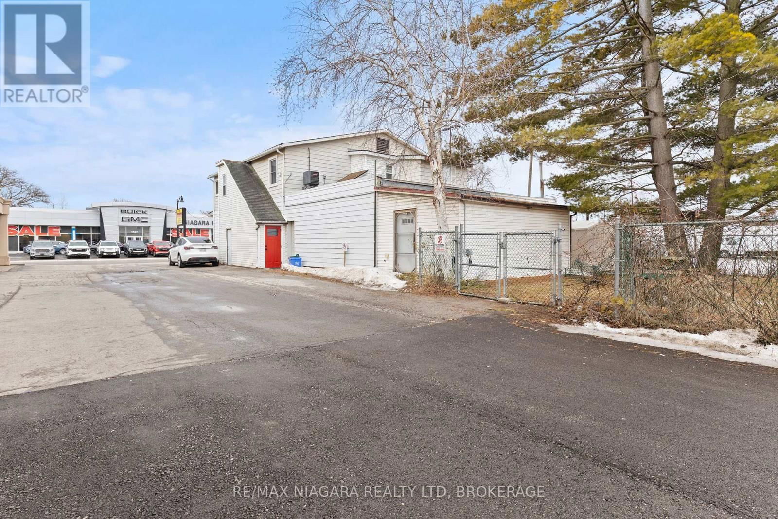 1530 NIAGARA STONE ROAD Image 4