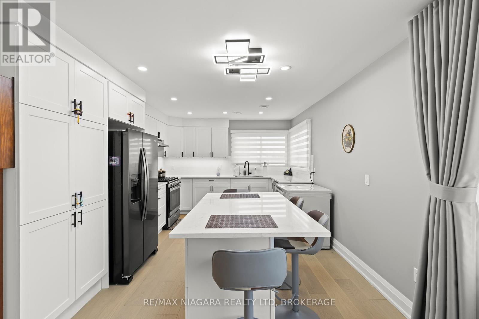 1530 NIAGARA STONE ROAD Image 6