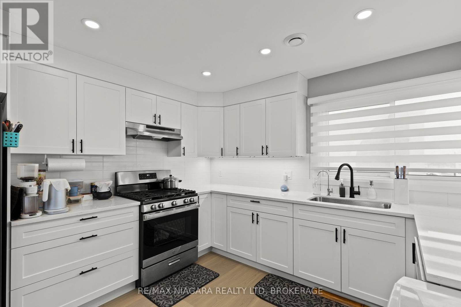 1530 NIAGARA STONE ROAD Image 7