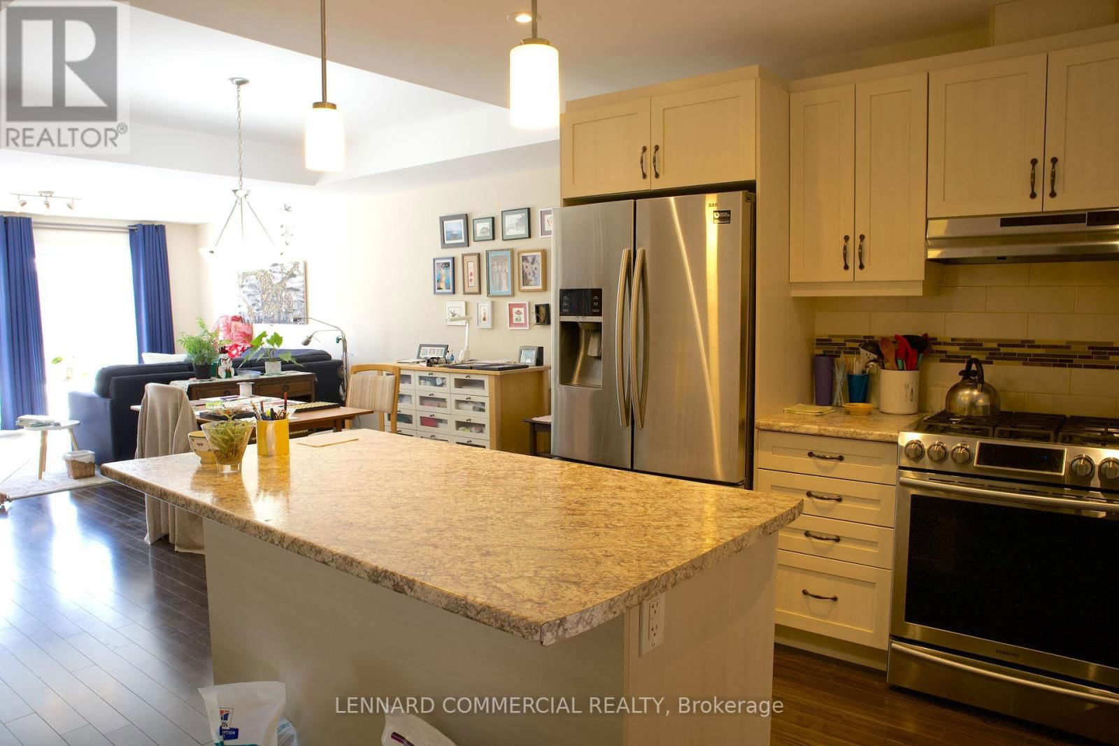 398 TWILIGHT AVENUE Image 2