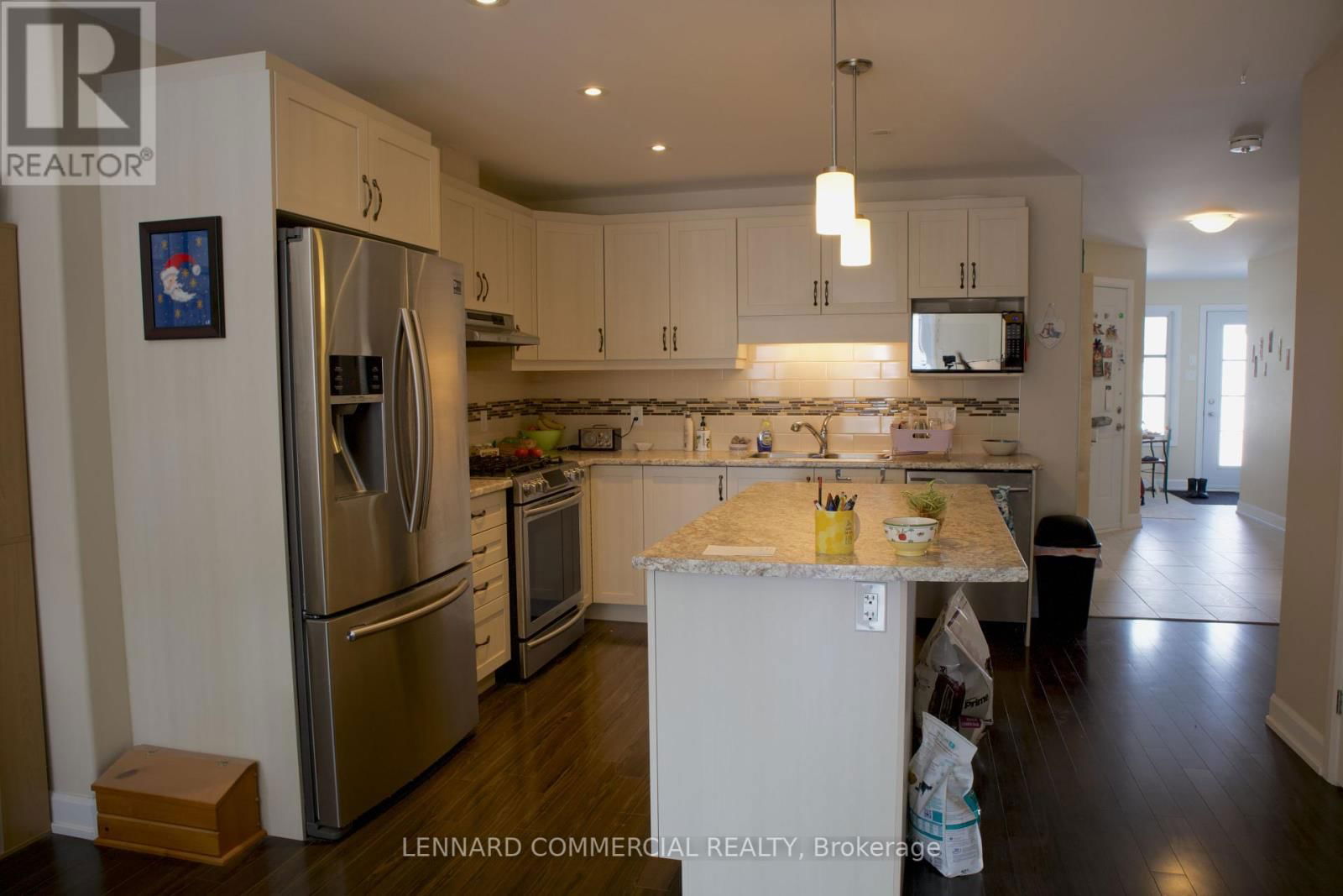 398 TWILIGHT AVENUE Image 3