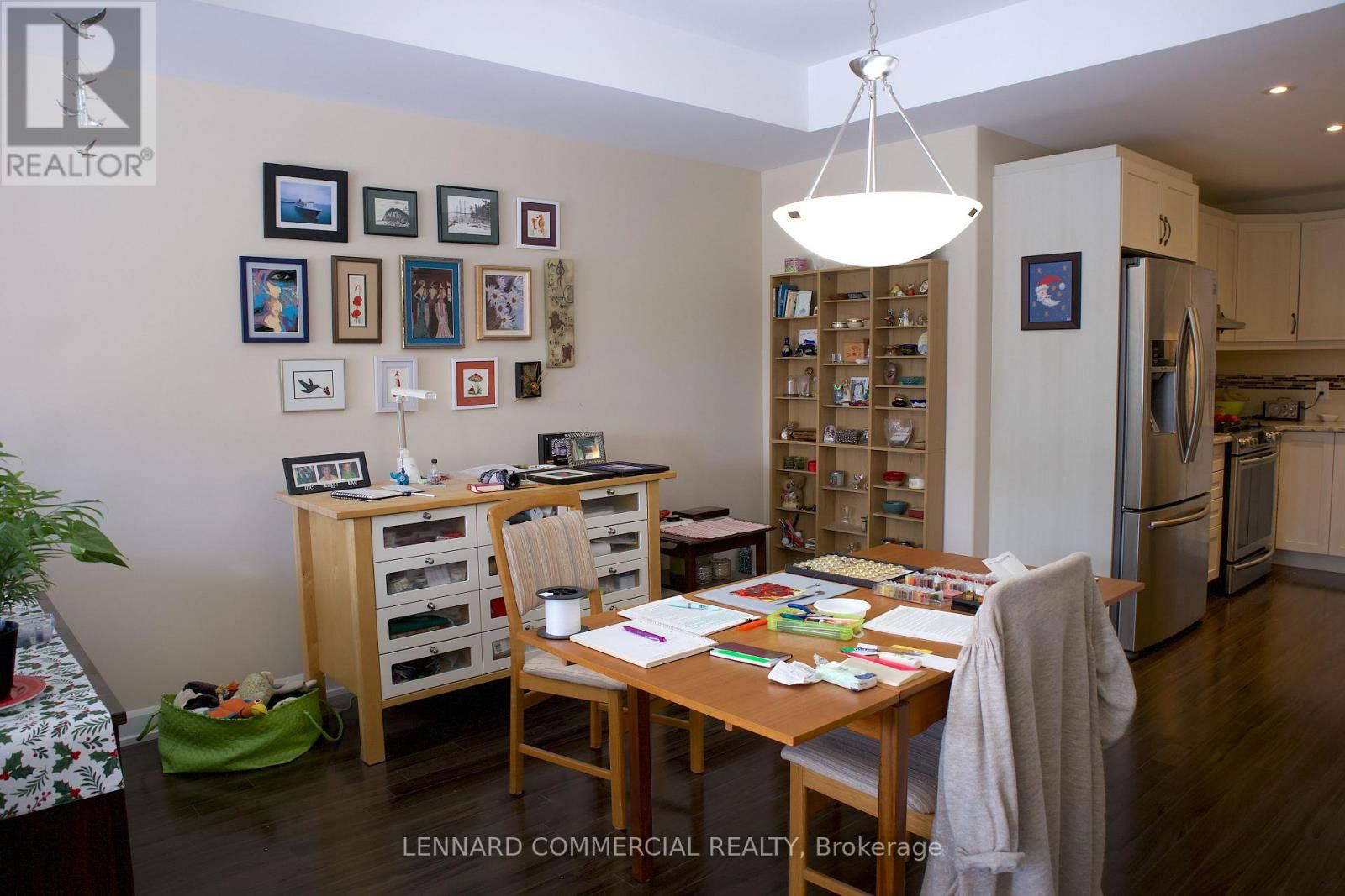 398 TWILIGHT AVENUE Image 4