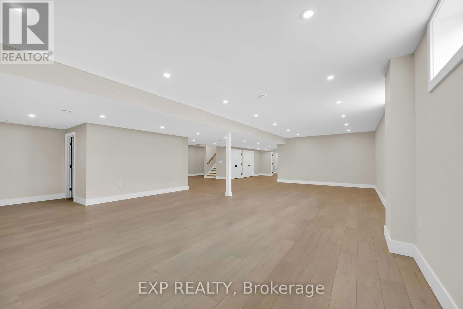 2468 COCKSHUTT ROAD SOUTH Image 32