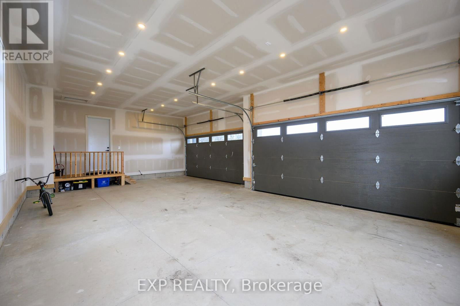 2468 COCKSHUTT ROAD SOUTH Image 34