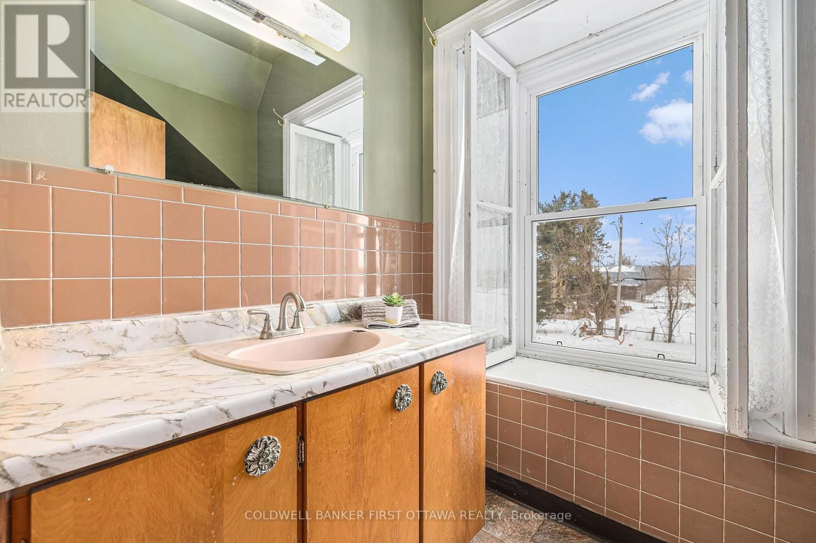 2061 CHRISTIE LAKE ROAD Image 20