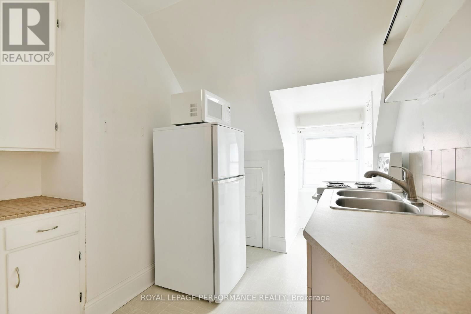 66 DELAWARE AVENUE Image 36