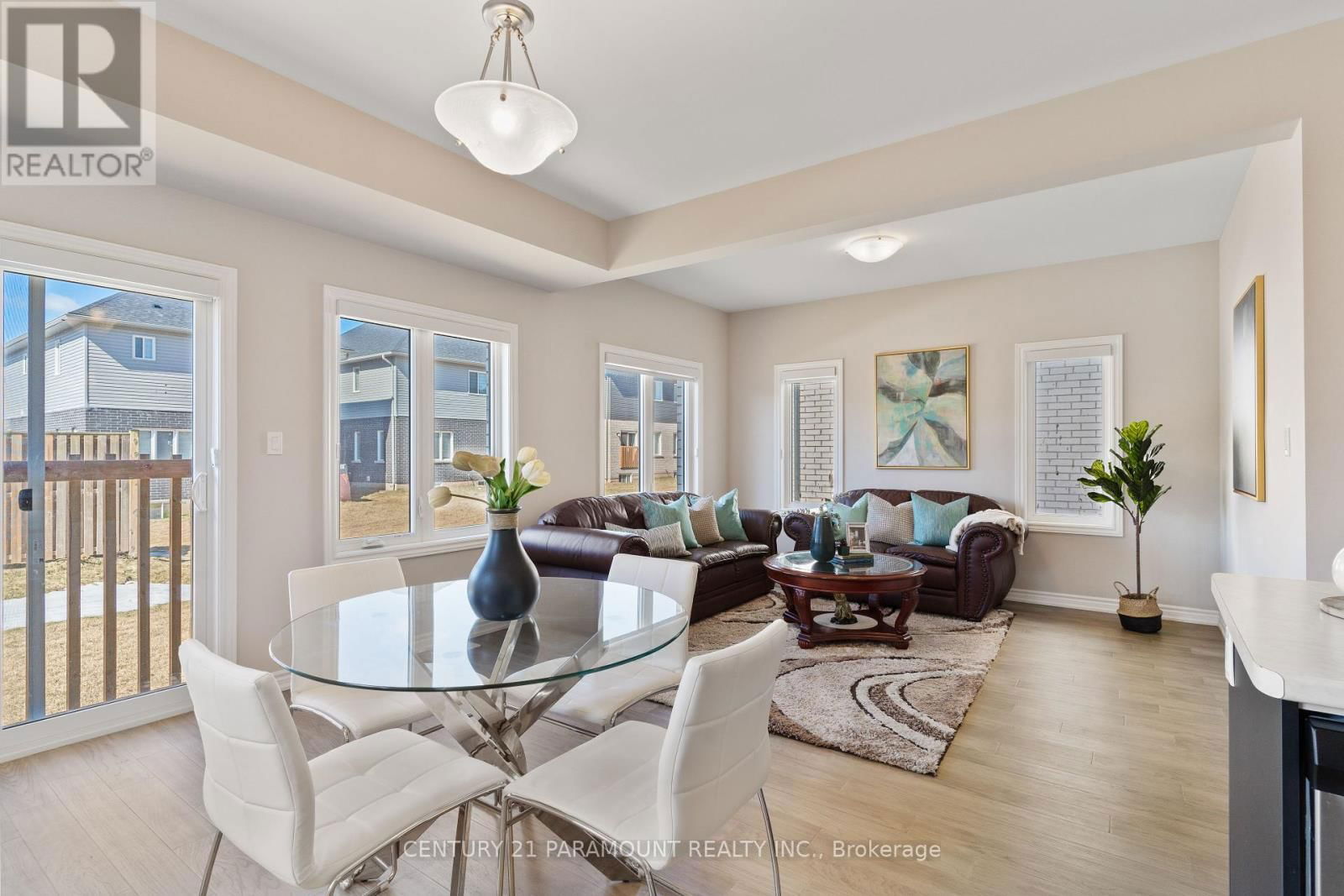72 BRADLEY AVENUE Image 18